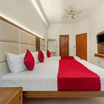 Best Hotel in Tapovan